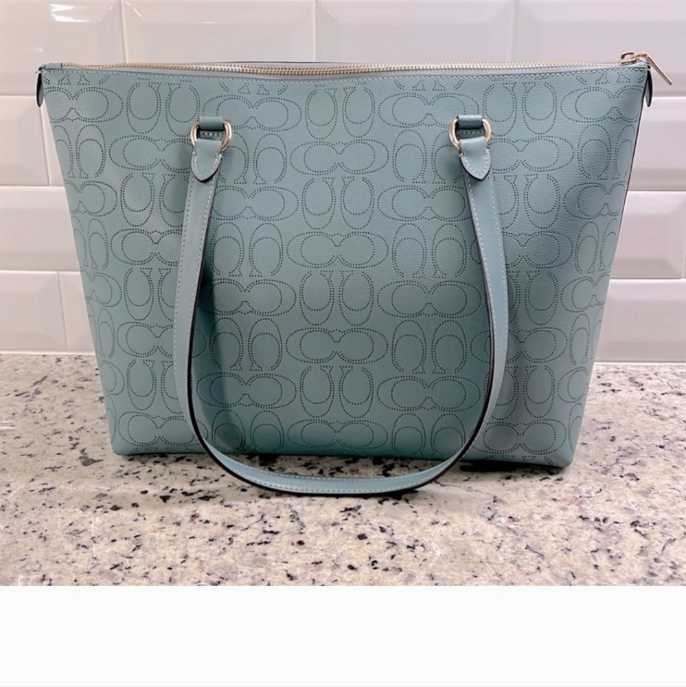 Coach Signature Gallery Leather Tote Bag NWOT - Picture 10 of 17
